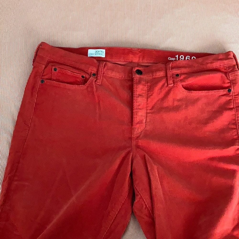 Euc Gap Boyfriend Cut Cropped Cords View 2